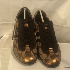 Brand New Coach Katelyn Sneakers Size 8